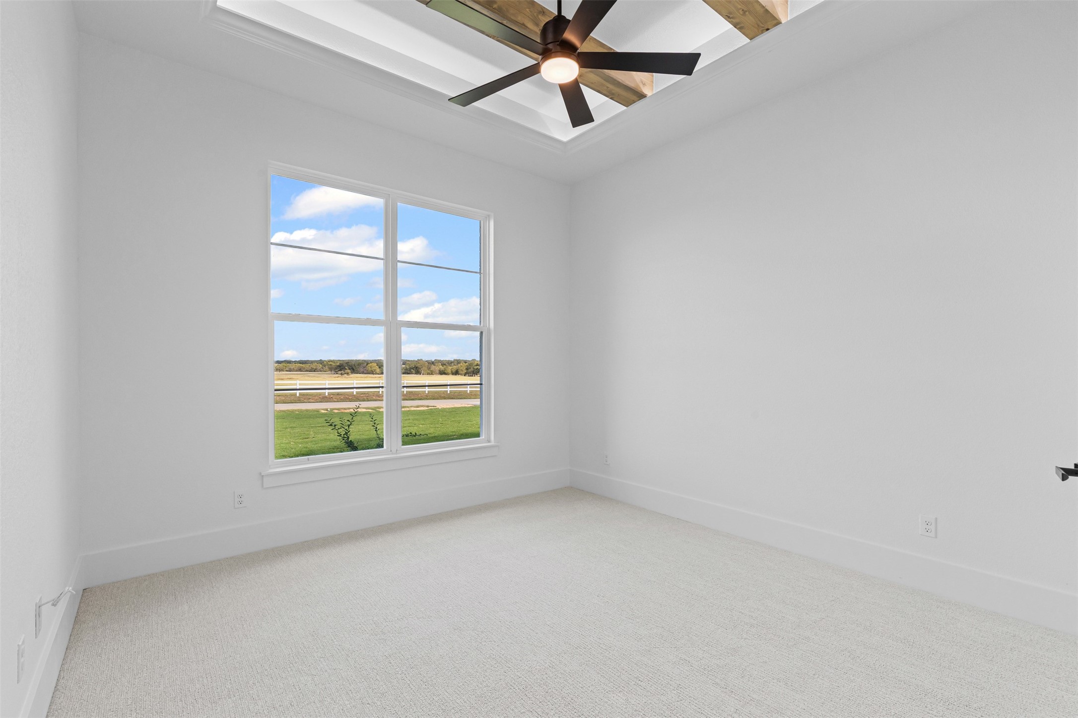 1132 Dobbs Trail Springtown TX 76082