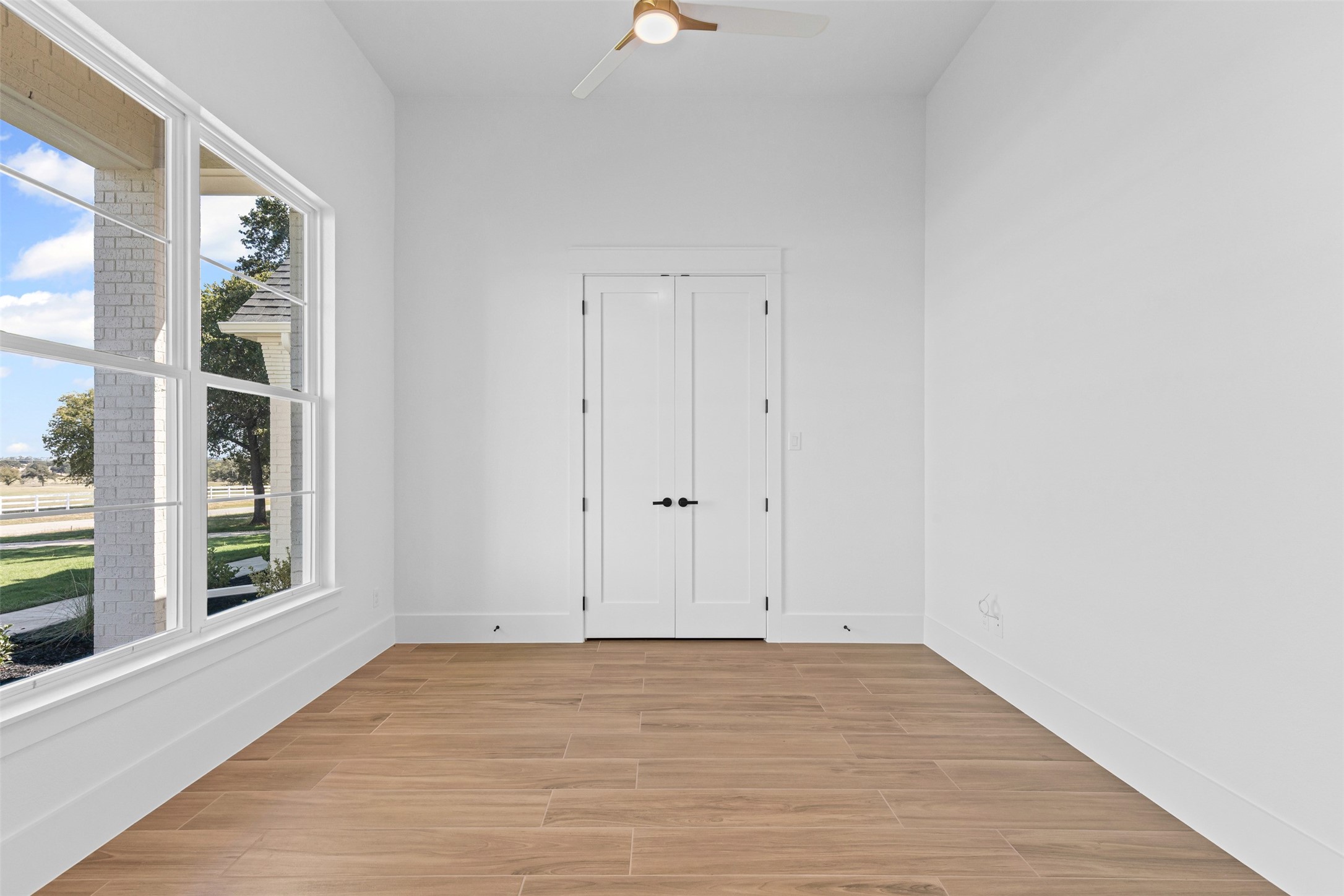 1132 Dobbs Trail Springtown TX 76082