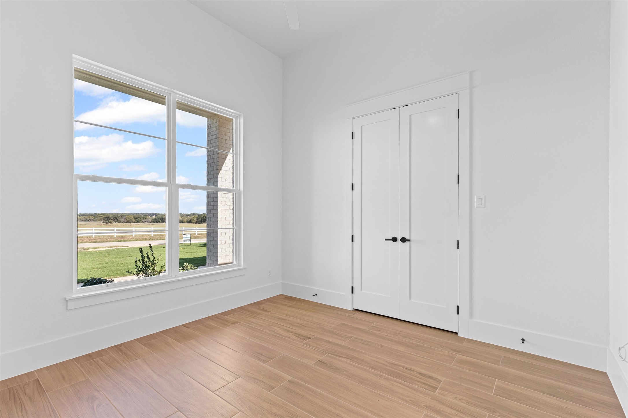 1132 Dobbs Trail Springtown TX 76082
