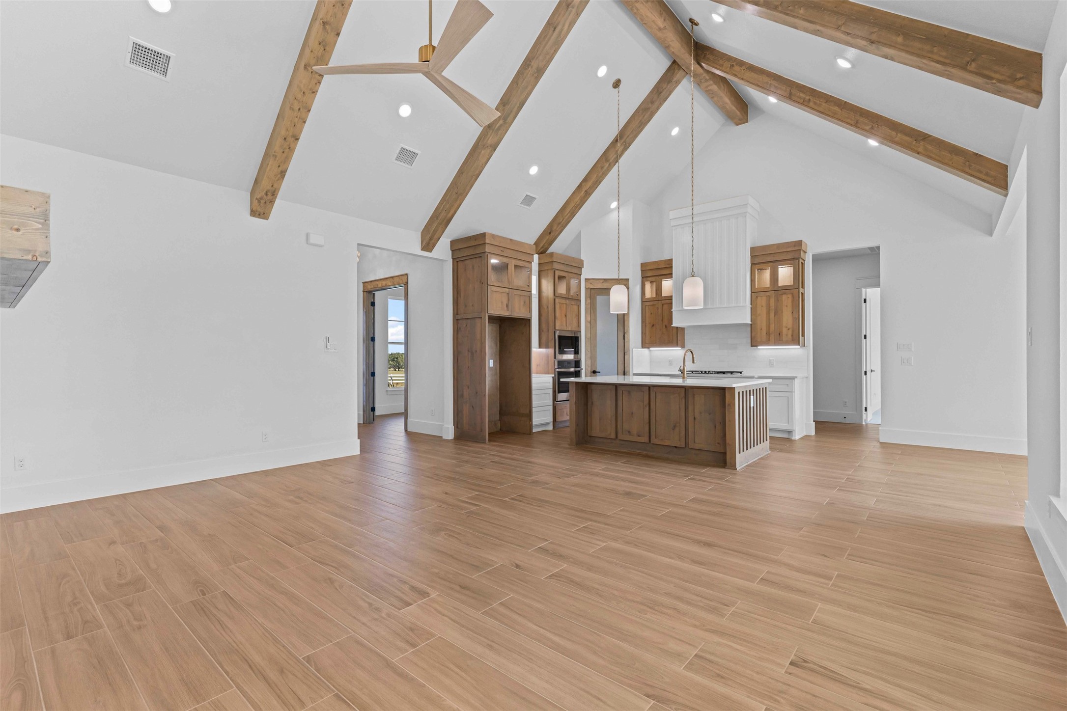 1132 Dobbs Trail Springtown TX 76082