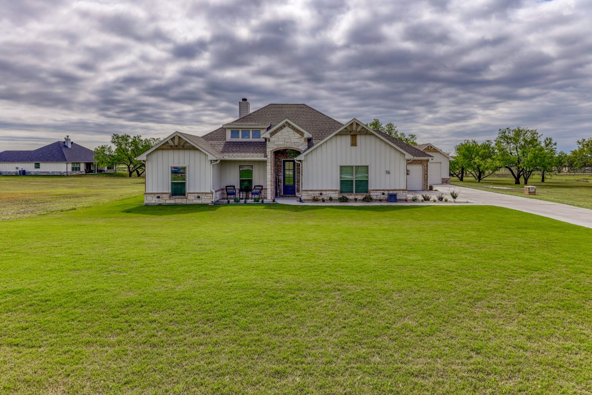 116 Stonegate Avenue Weatherford TX 76087