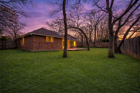 2209 Whispering Oaks Denton TX 76209