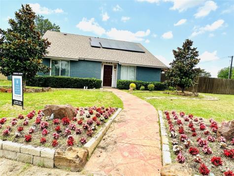229 Elmwood Drive Garland TX 75043