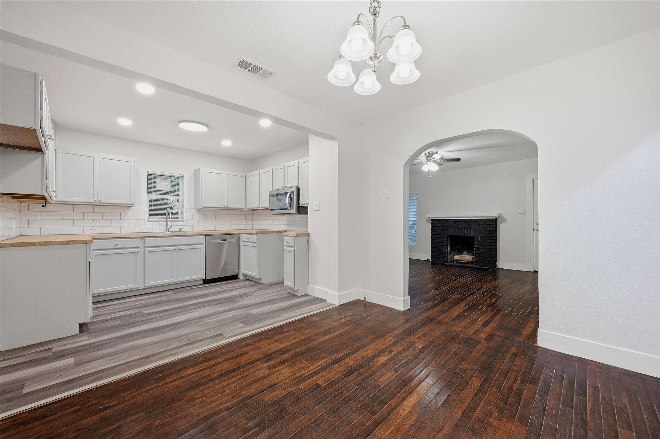 608 S Loving Avenue Sherman TX 75090