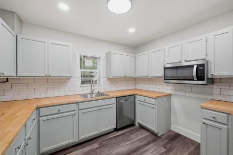 608 S Loving Avenue Sherman TX 75090