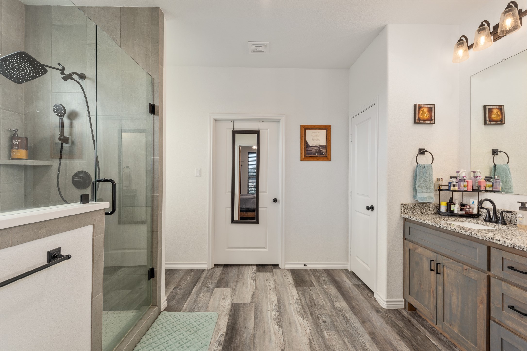 11200 Light Road Lipan TX 76462