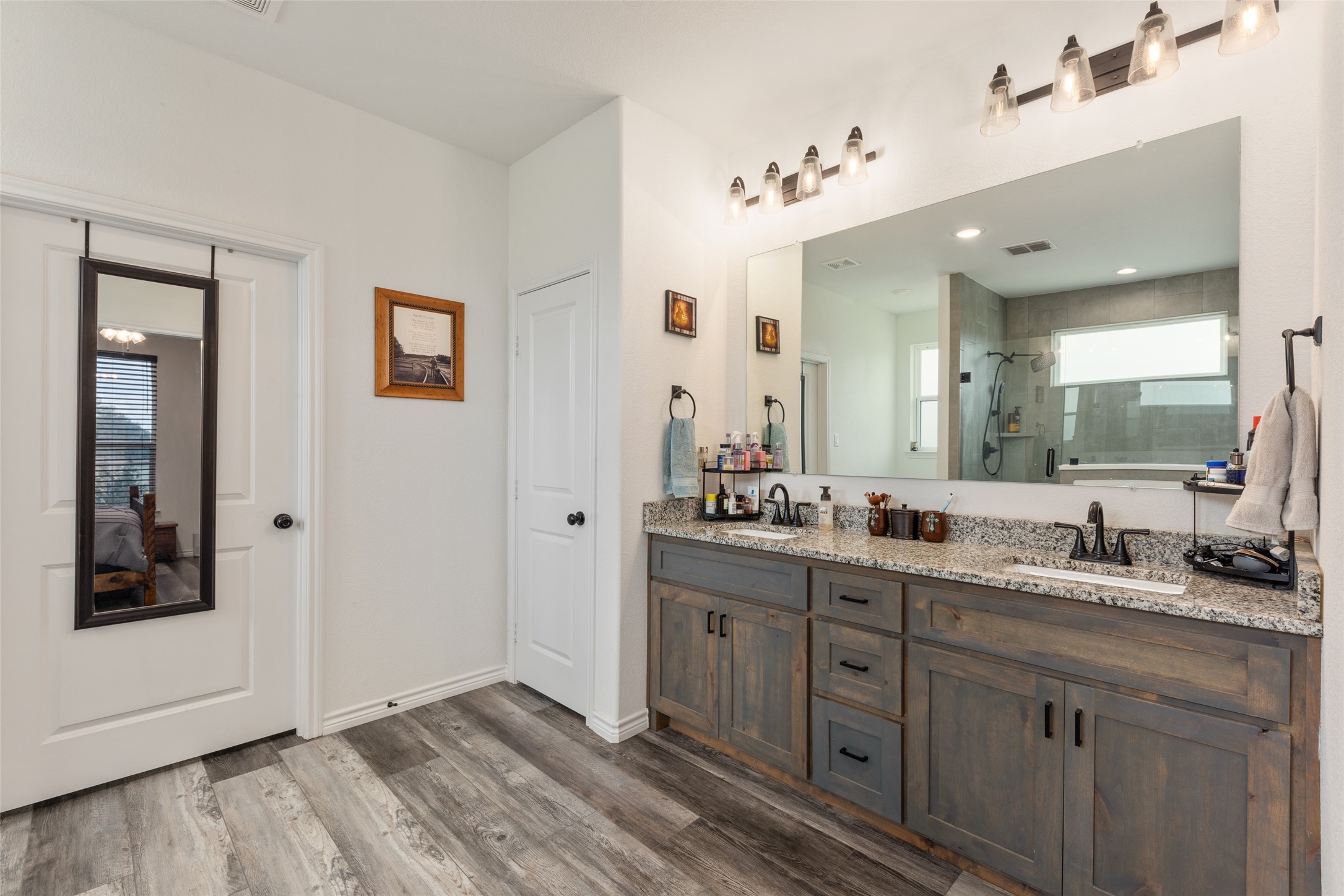 11200 Light Road Lipan TX 76462