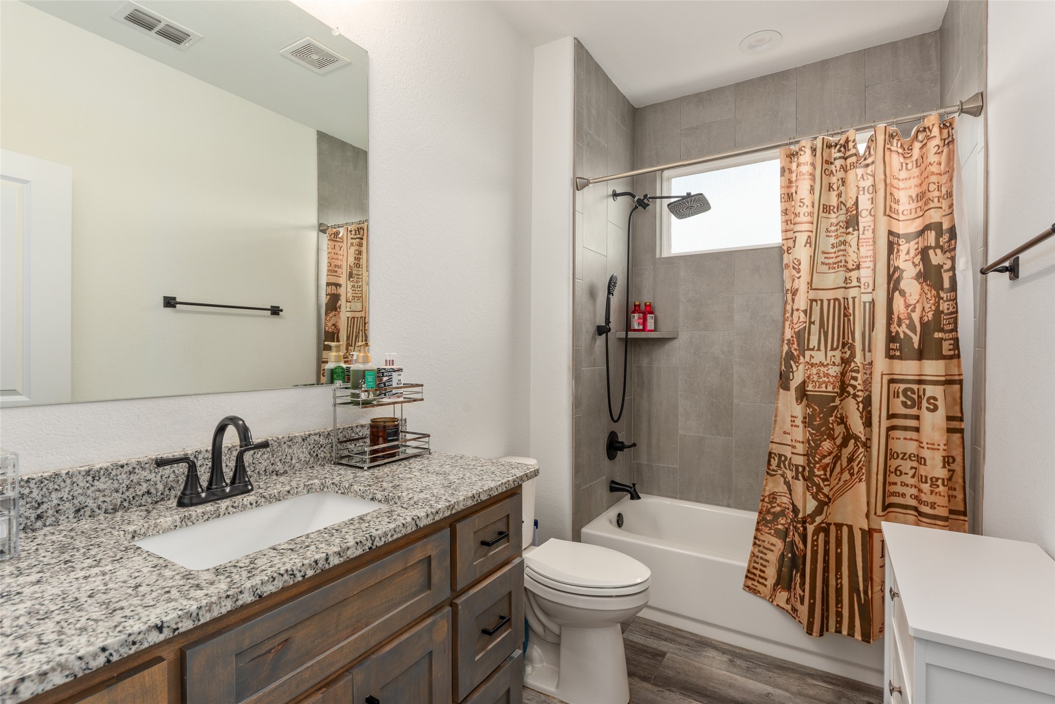 11200 Light Road Lipan TX 76462