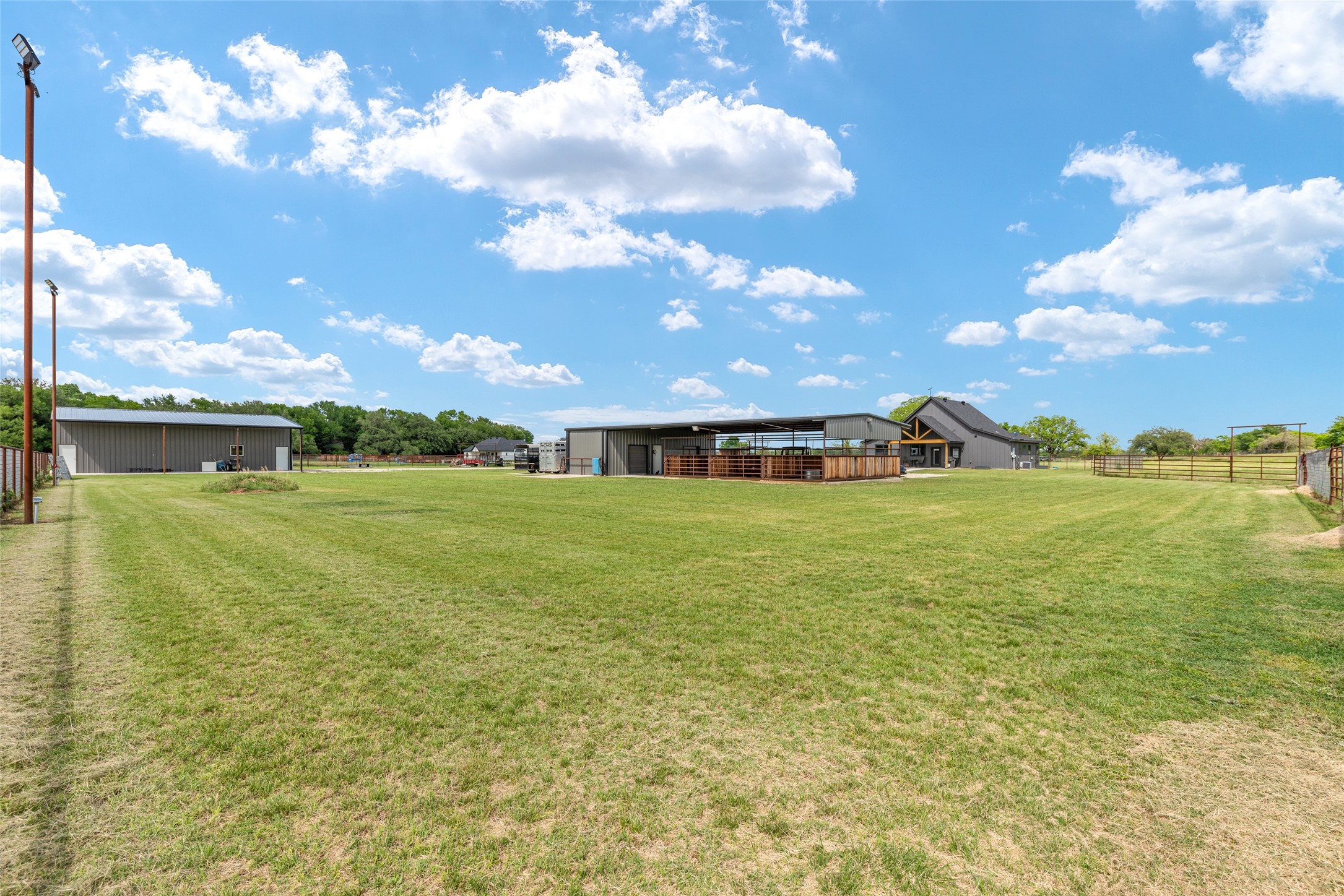 11200 Light Road Lipan TX 76462