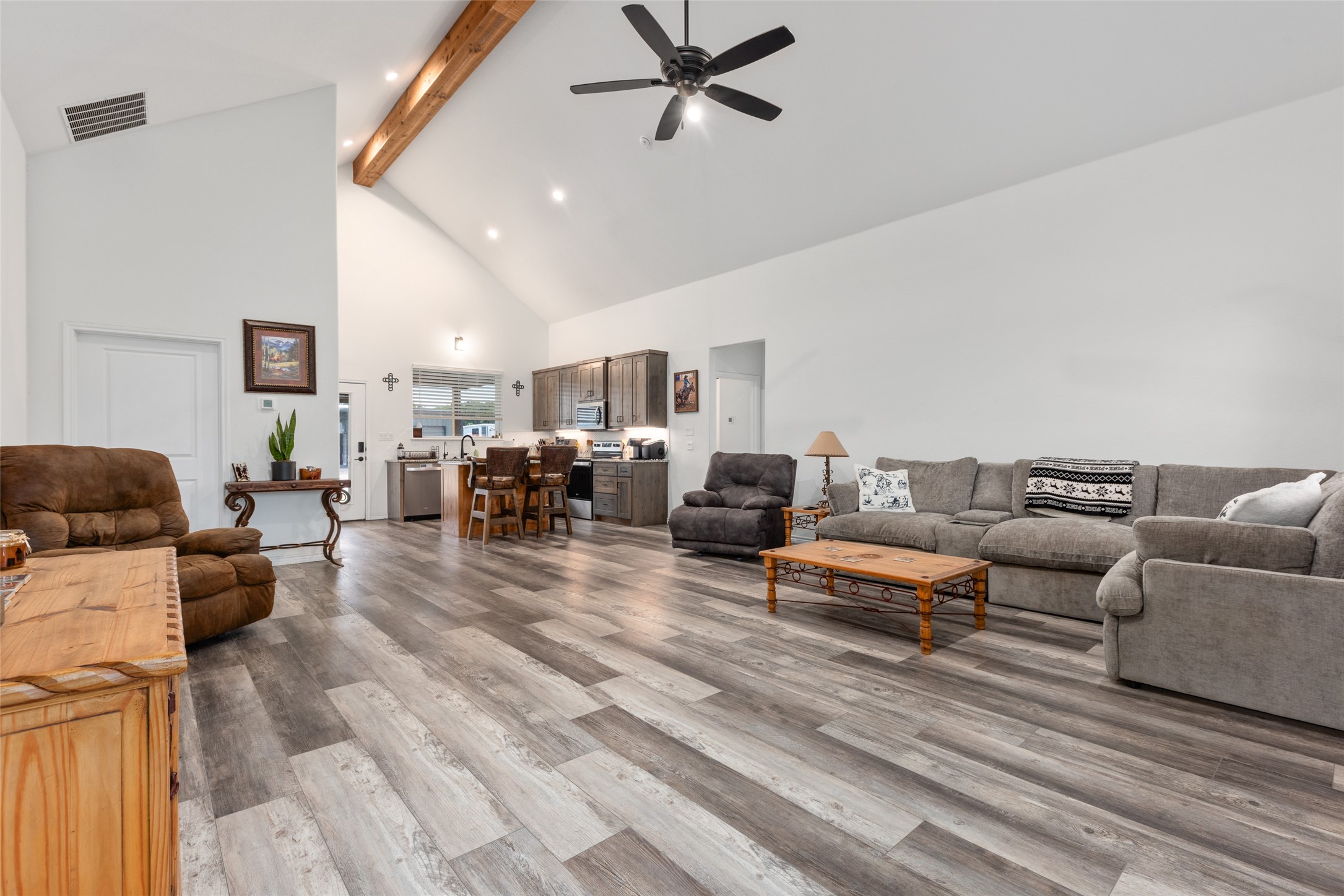 11200 Light Road Lipan TX 76462