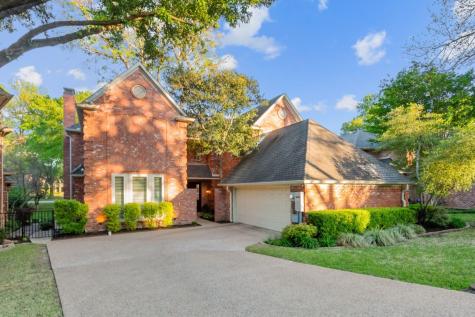 1810 Lakeshore Court Mckinney TX 75072