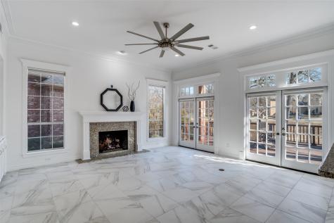 1810 Lakeshore Court Mckinney TX 75072