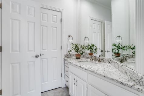 1810 Lakeshore Court Mckinney TX 75072