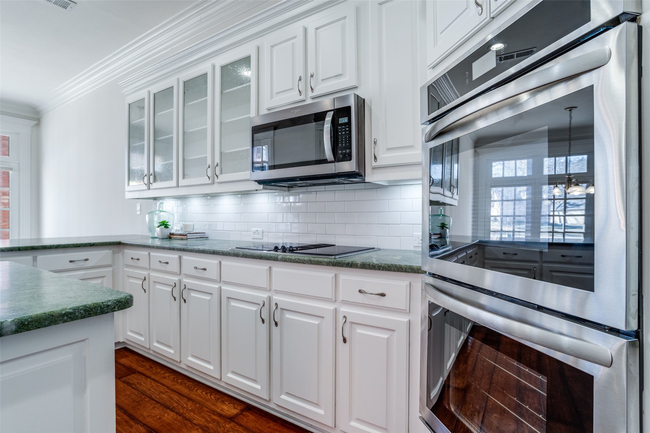 1810 Lakeshore Court Mckinney TX 75072