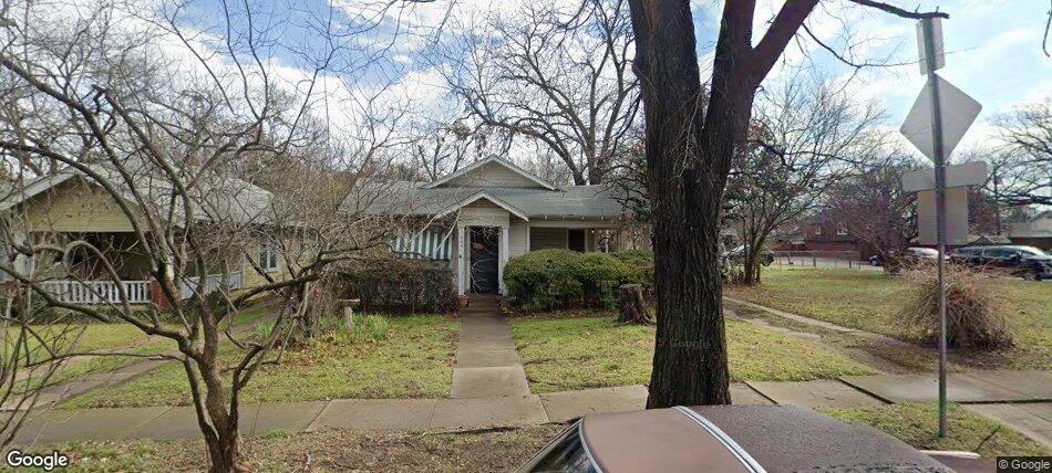 806 N Montclair Avenue Dallas TX 75208