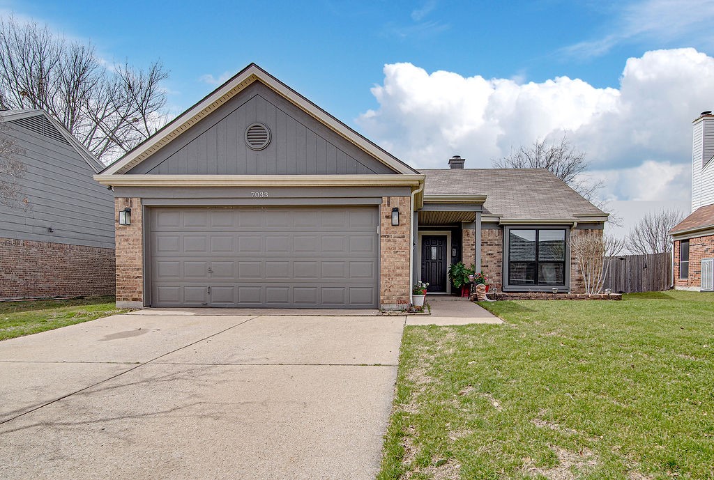 7033 Spring Creek Trail Watauga TX 76148