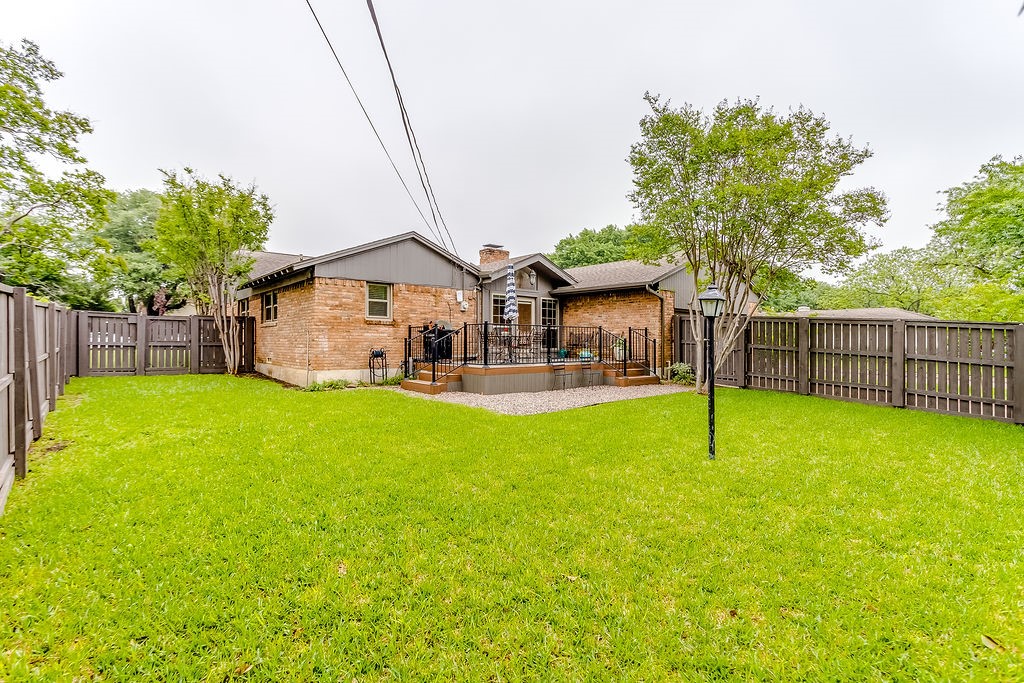 7760 La Cosa Drive Dallas TX 75248