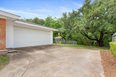 708 Wedgewood Drive Woodway TX 76712