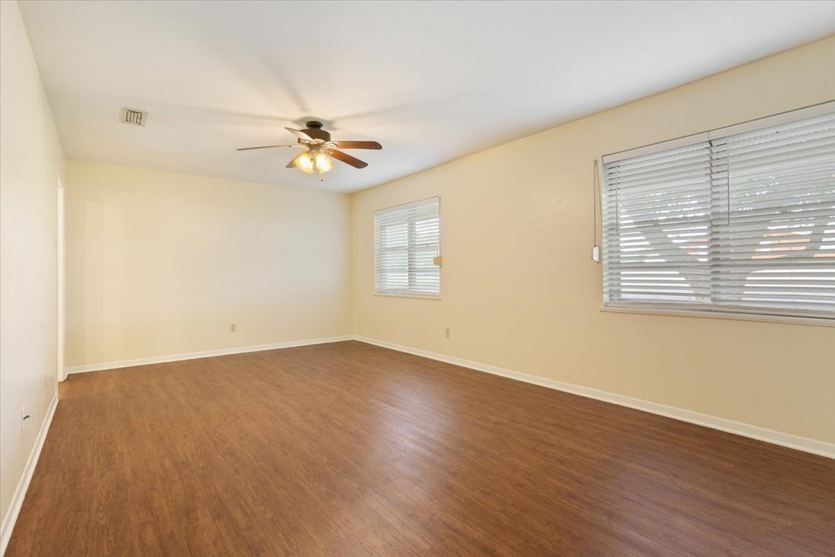 708 Wedgewood Drive Woodway TX 76712