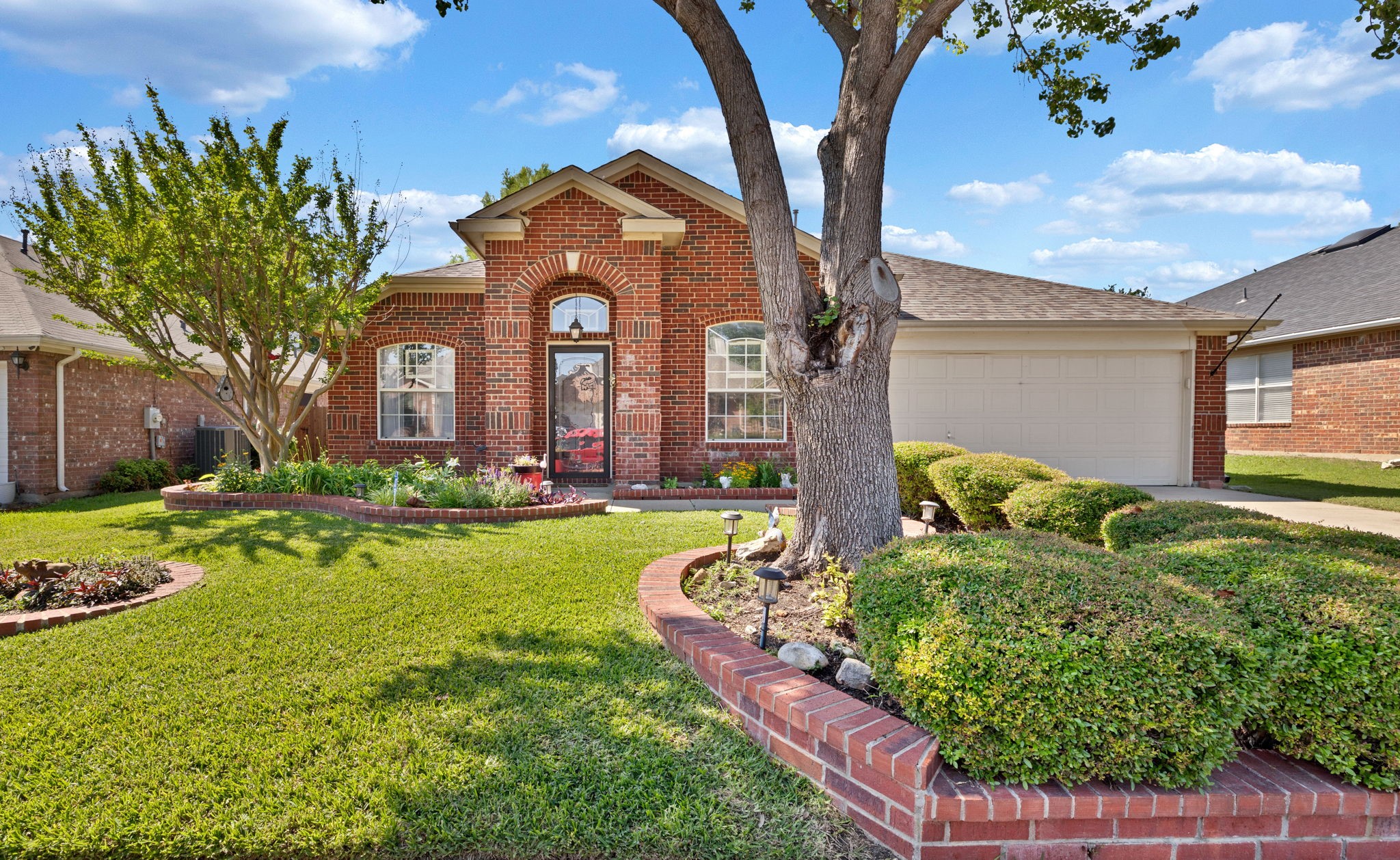 1065 Springhill Drive Saginaw TX 76179