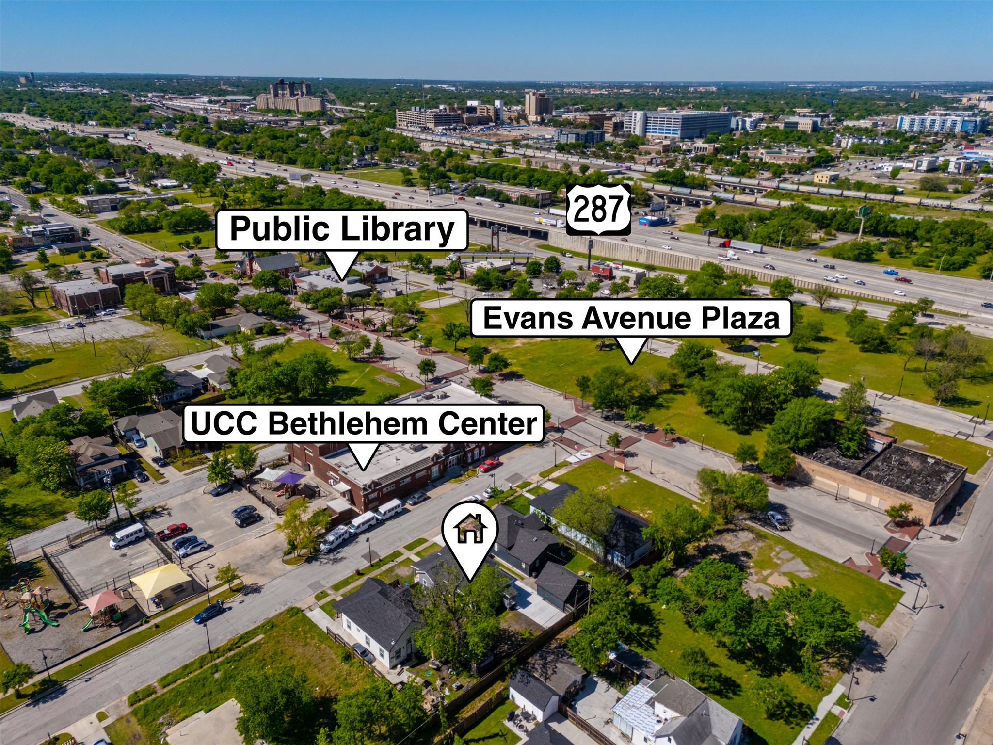 915 E Humbolt Street Fort Worth TX 76104