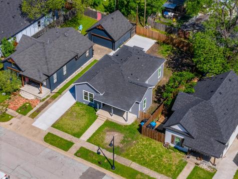 915 E Humbolt Street Fort Worth TX 76104