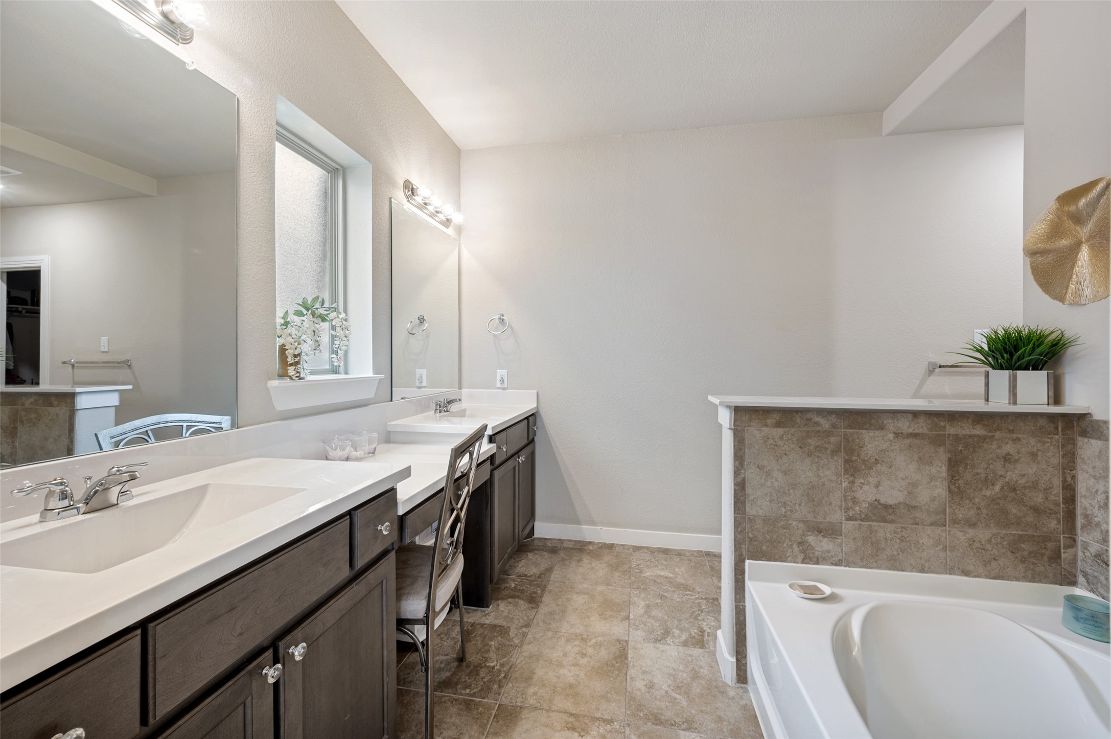 1820 Drover Creek Road Aubrey TX 76227