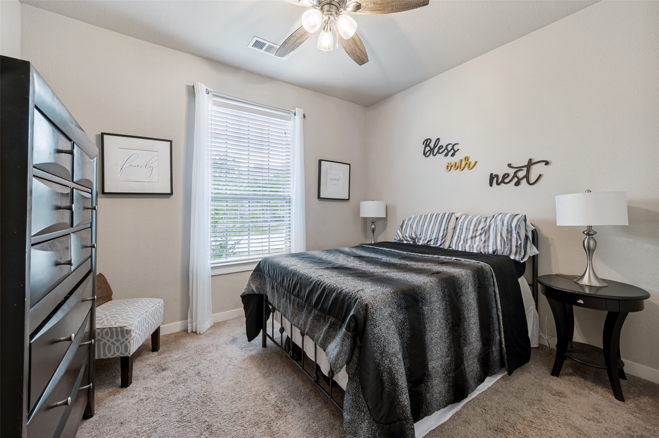 1820 Drover Creek Road Aubrey TX 76227