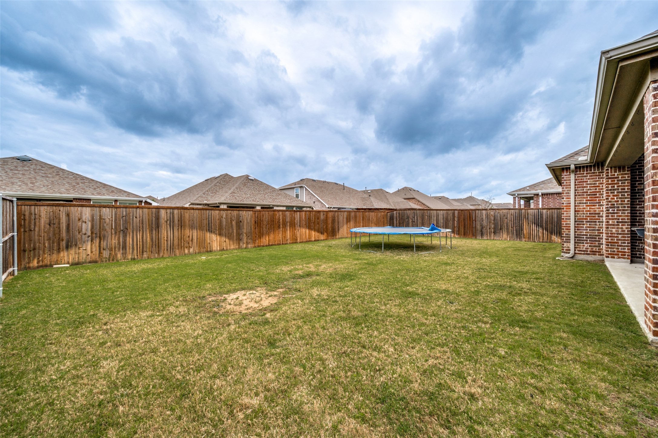 1820 Drover Creek Road Aubrey TX 76227