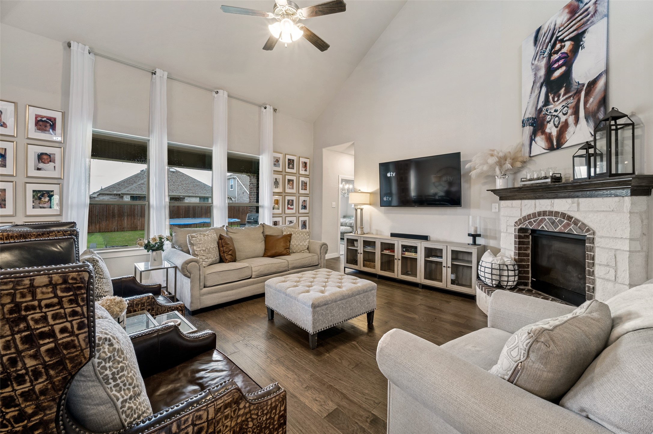 1820 Drover Creek Road Aubrey TX 76227