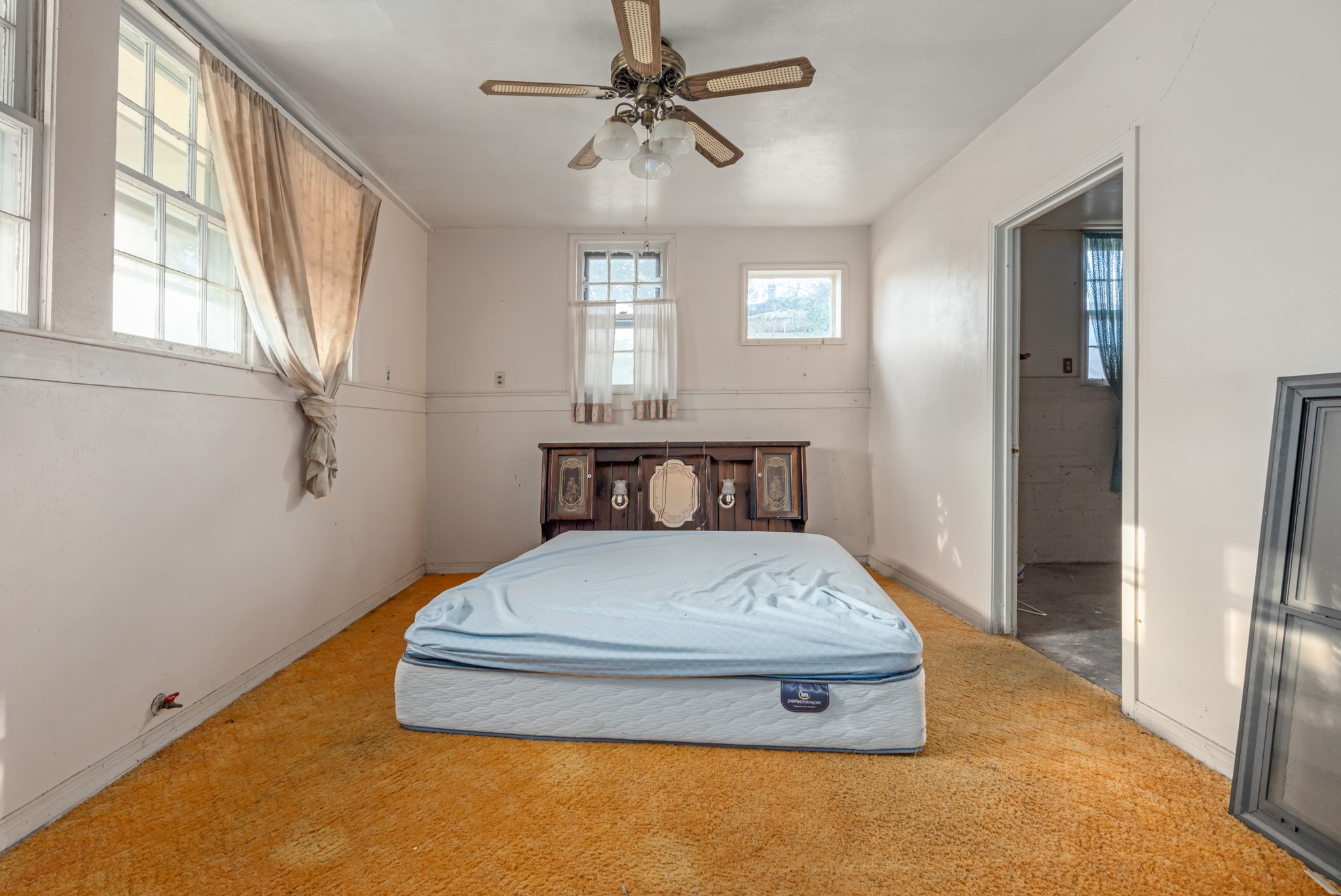 1089 State Highway 22 Whitney TX 76692