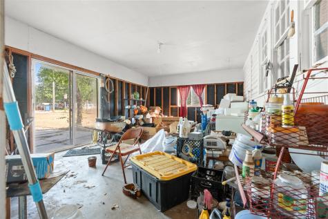 1089 State Highway 22 Whitney TX 76692