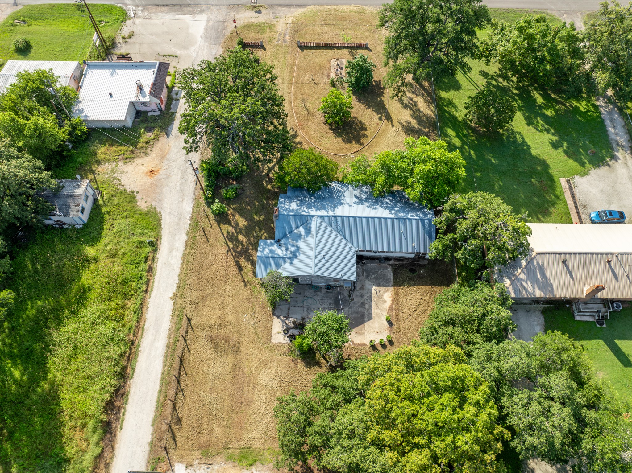 1089 State Highway 22 Whitney TX 76692