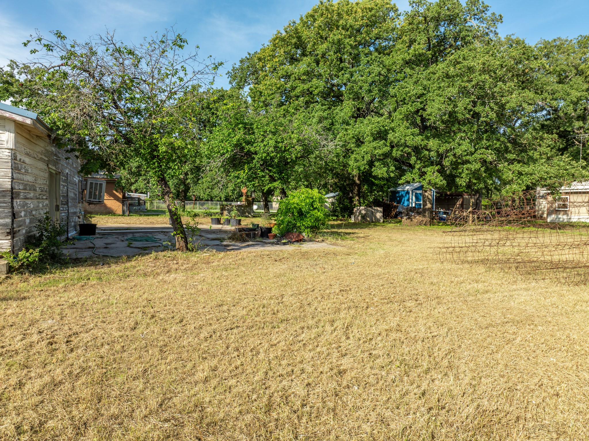 1089 State Highway 22 Whitney TX 76692