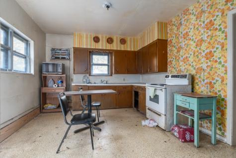 1089 State Highway 22 Whitney TX 76692