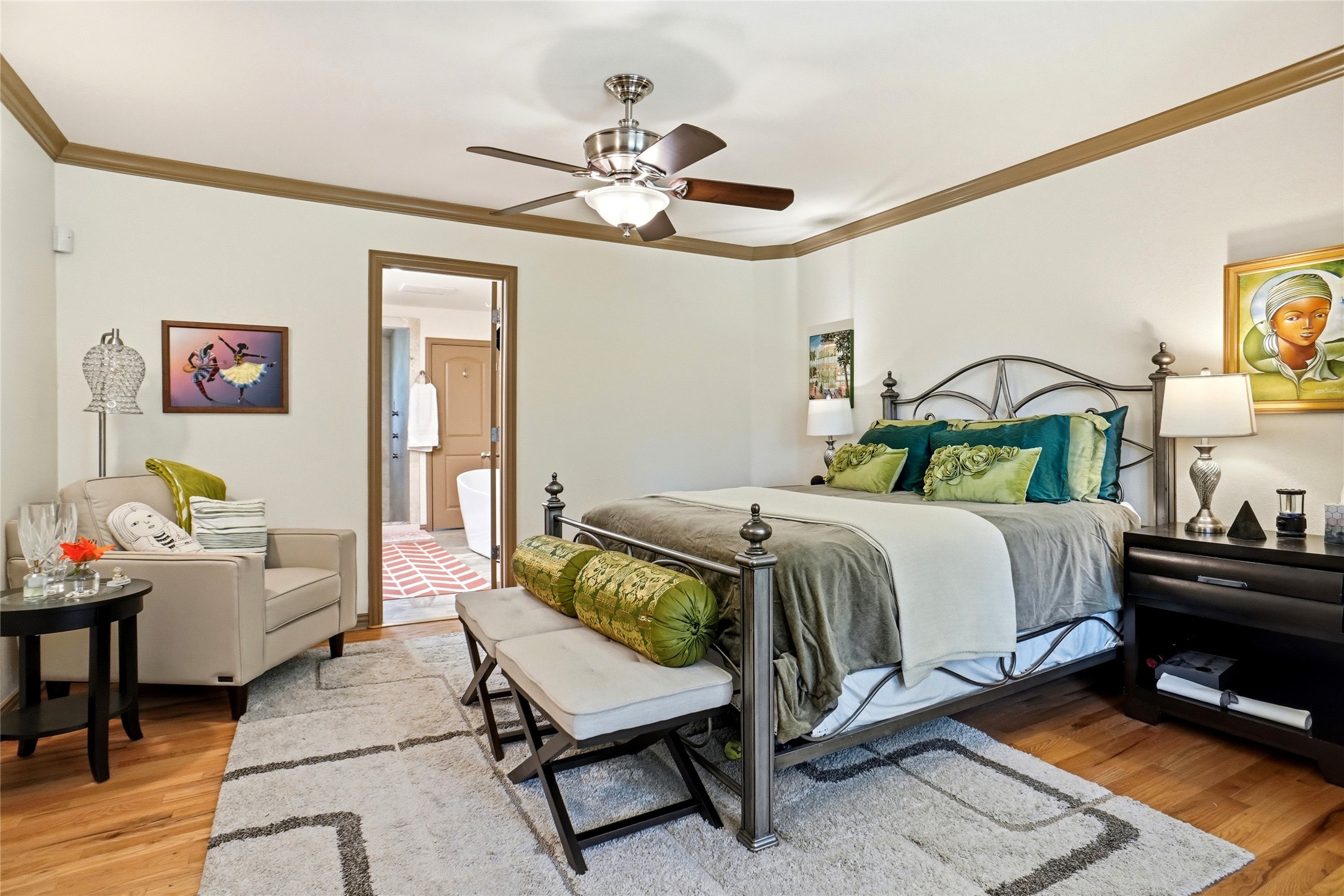 726 Forest Street Grapevine TX 76051