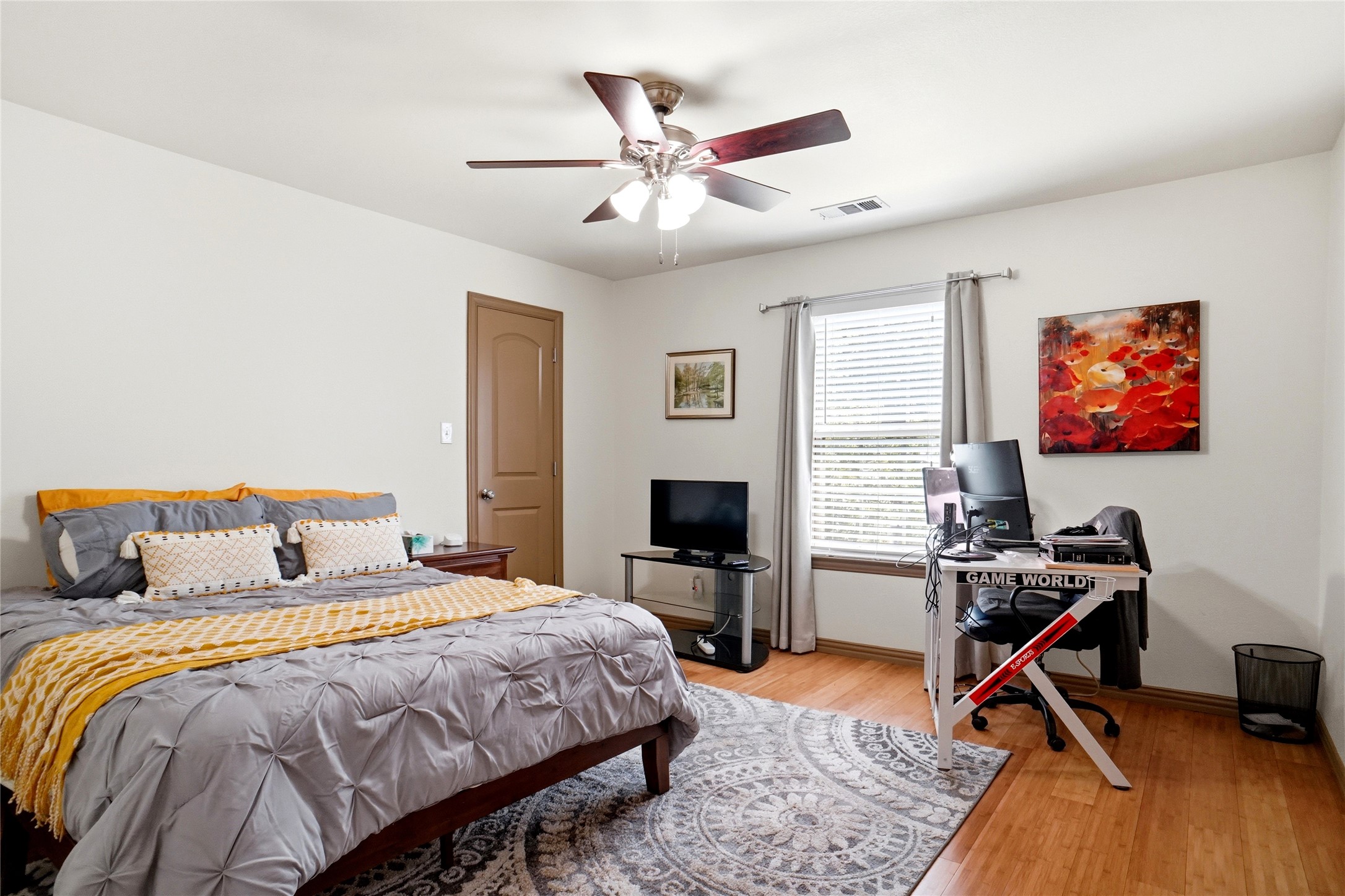 726 Forest Street Grapevine TX 76051