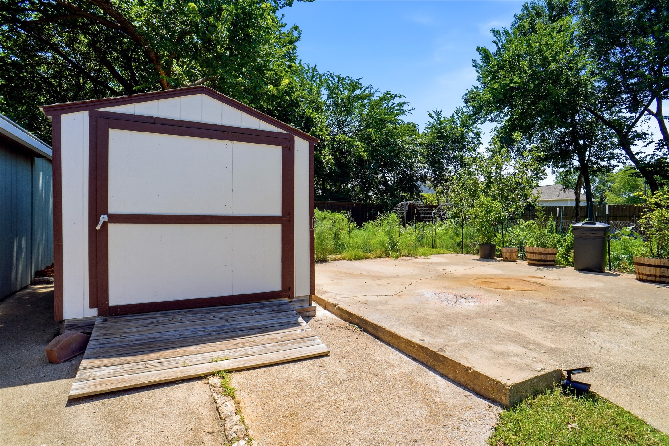 726 Forest Street Grapevine TX 76051