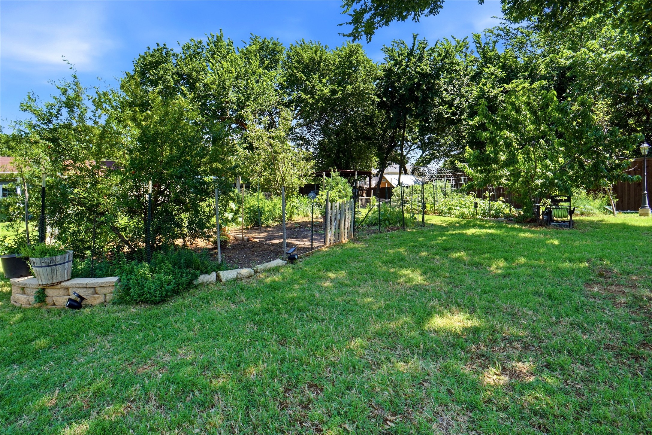 726 Forest Street Grapevine TX 76051