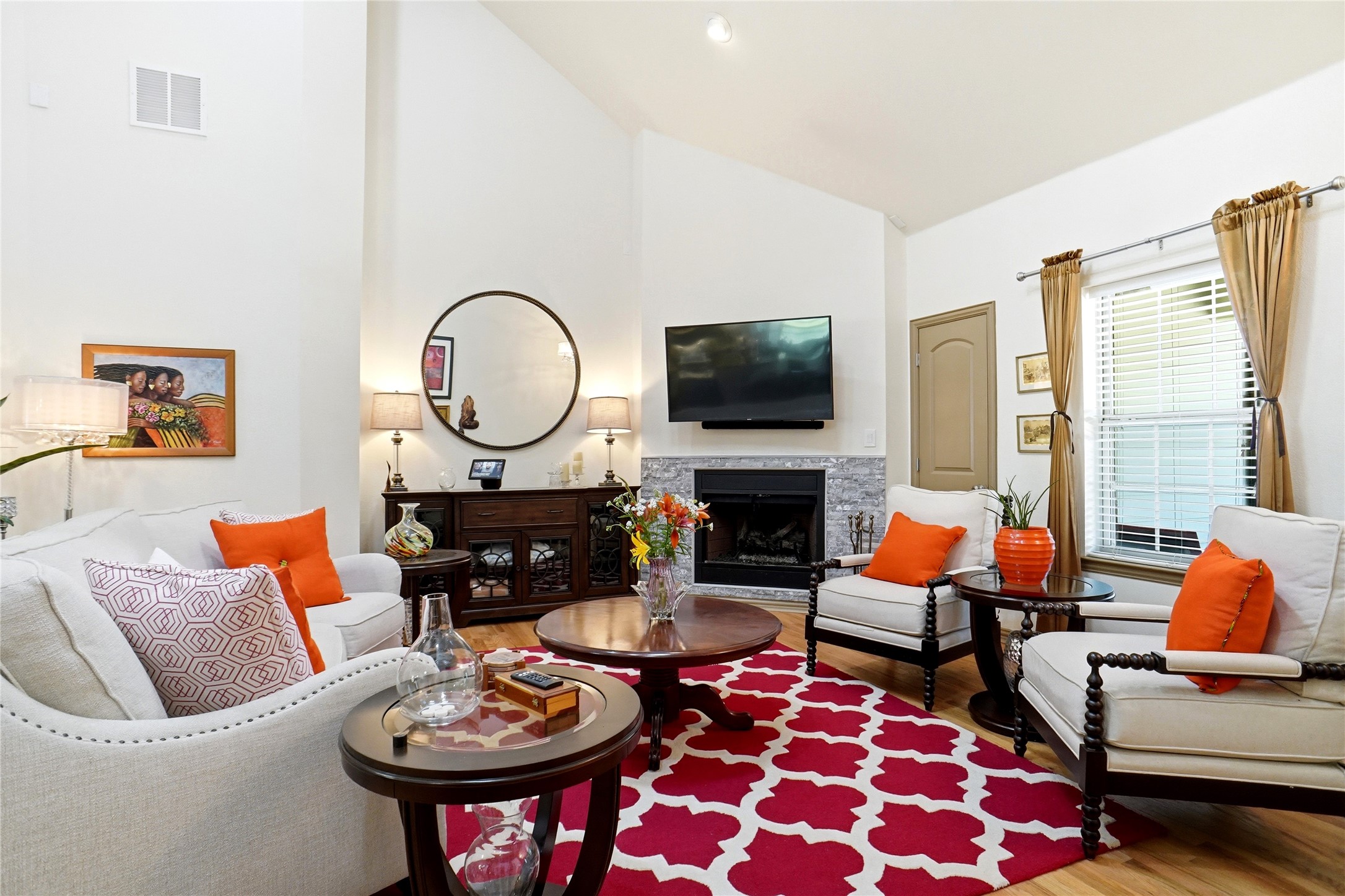 726 Forest Street Grapevine TX 76051