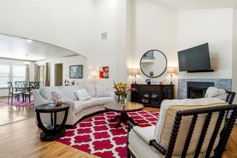 726 Forest Street Grapevine TX 76051