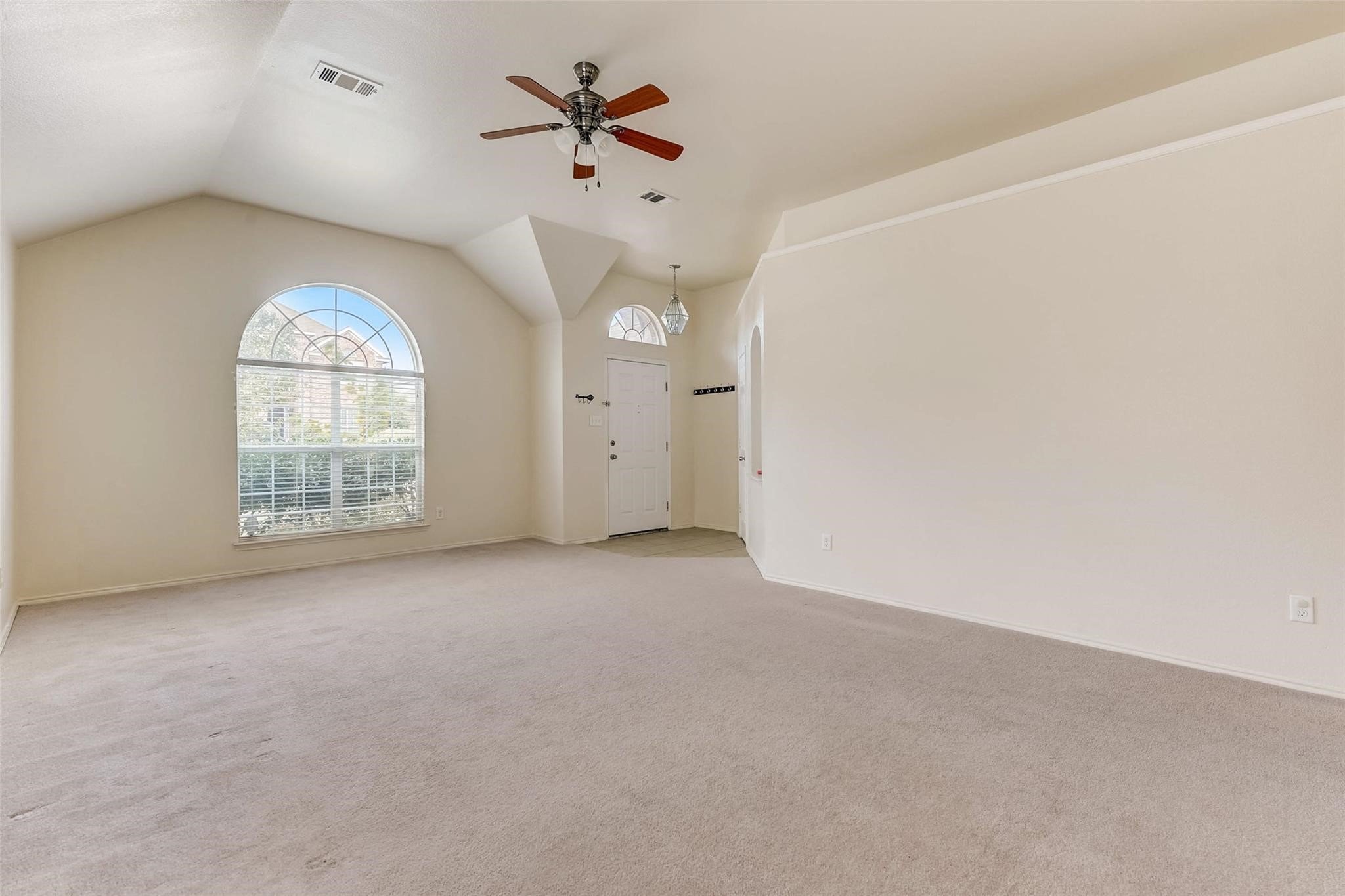 4905 Summer Oaks Lane Fort Worth TX 76123