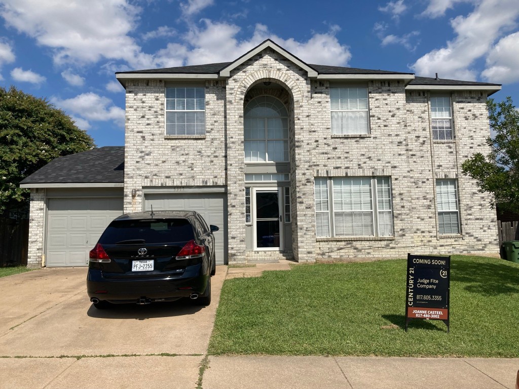 5317 Alta Vista Lane Arlington TX 76017