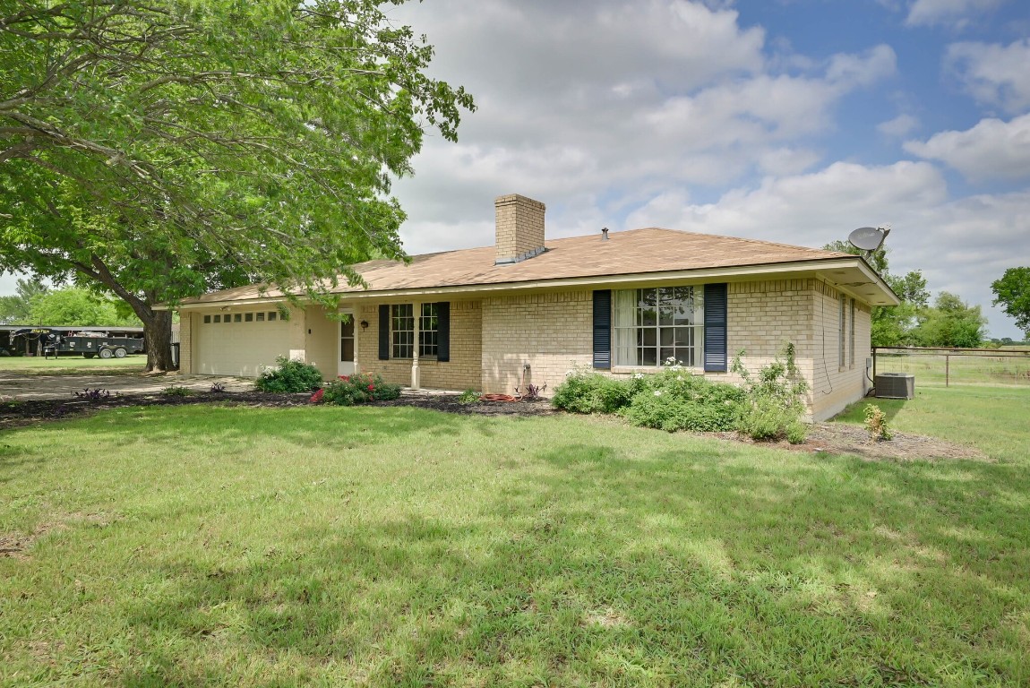 3340 Fm 639 Frost TX 76641