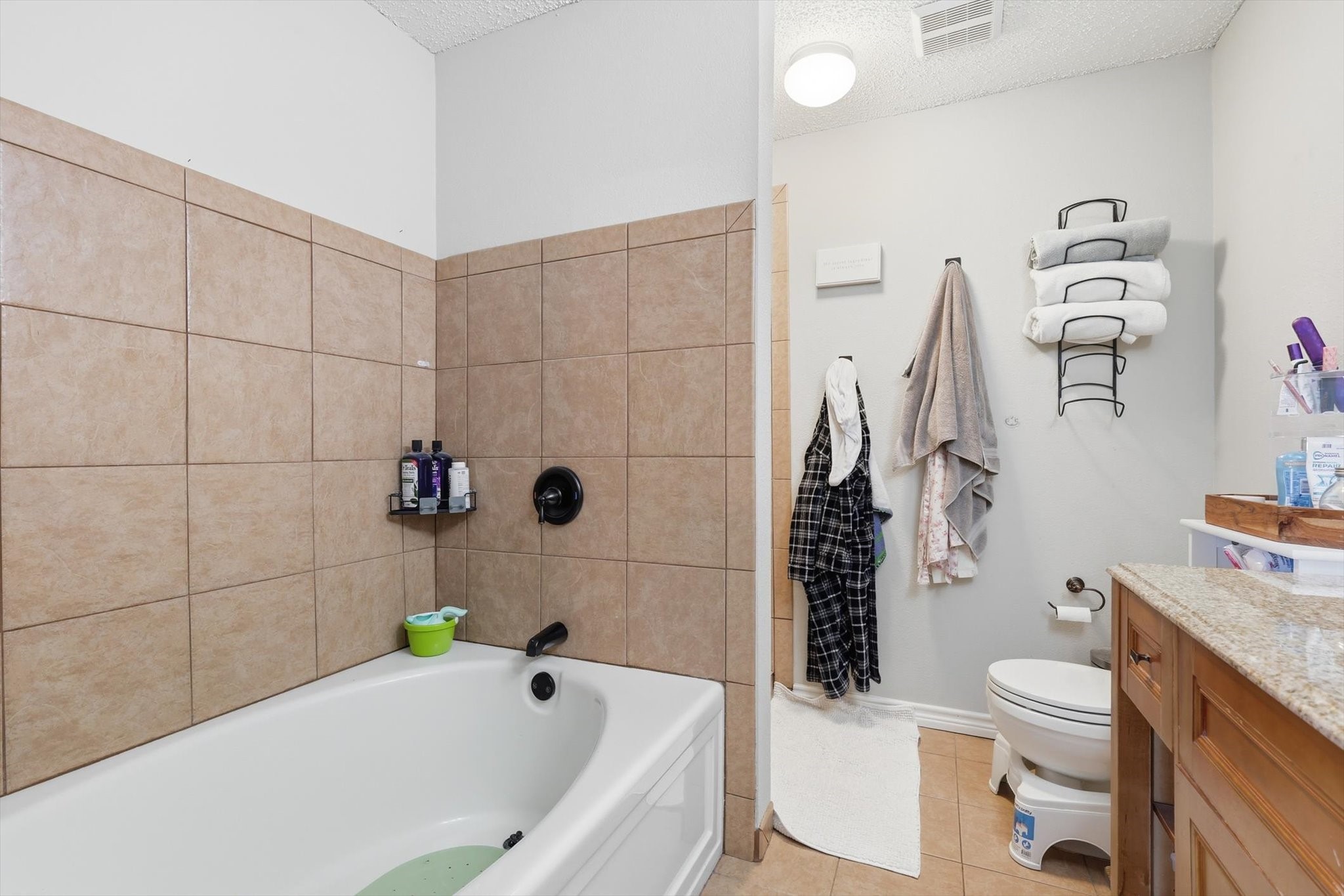 205 Comanche Trail Krum TX 76249