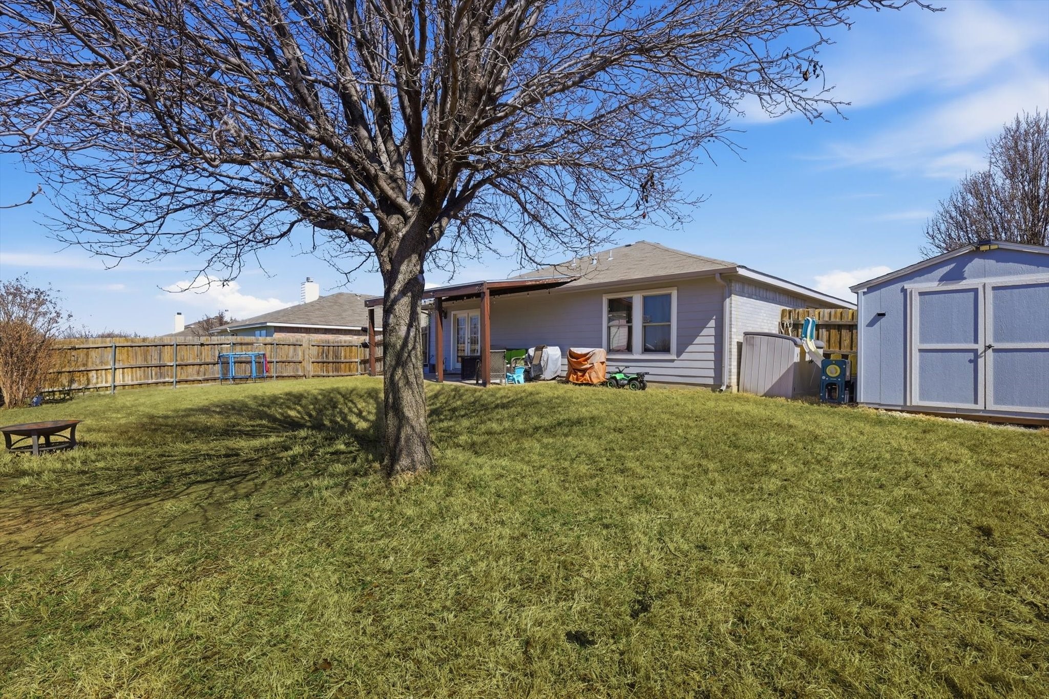 205 Comanche Trail Krum TX 76249