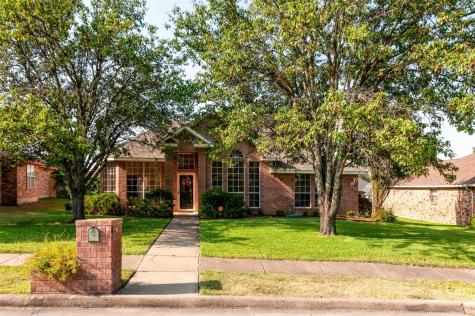 1405 Tad Street Ennis TX 75119
