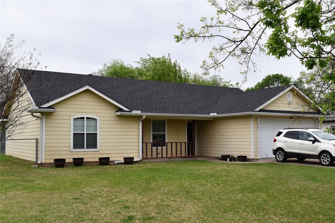 810 N Colorado Street Whitney TX 76692