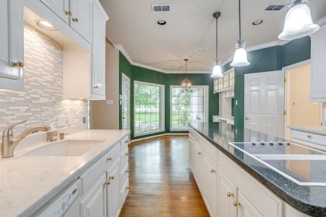 8707 S Monticello Circle Granbury TX 76049