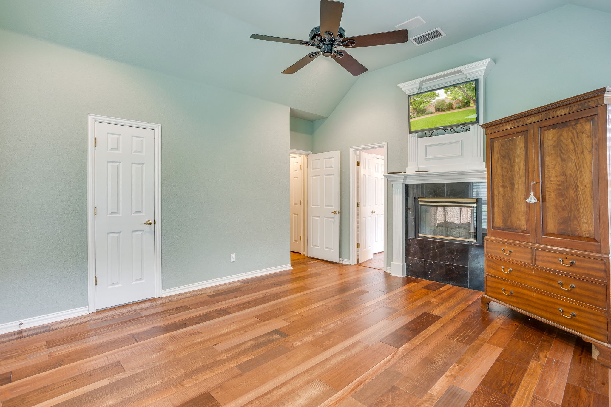 8707 S Monticello Circle Granbury TX 76049